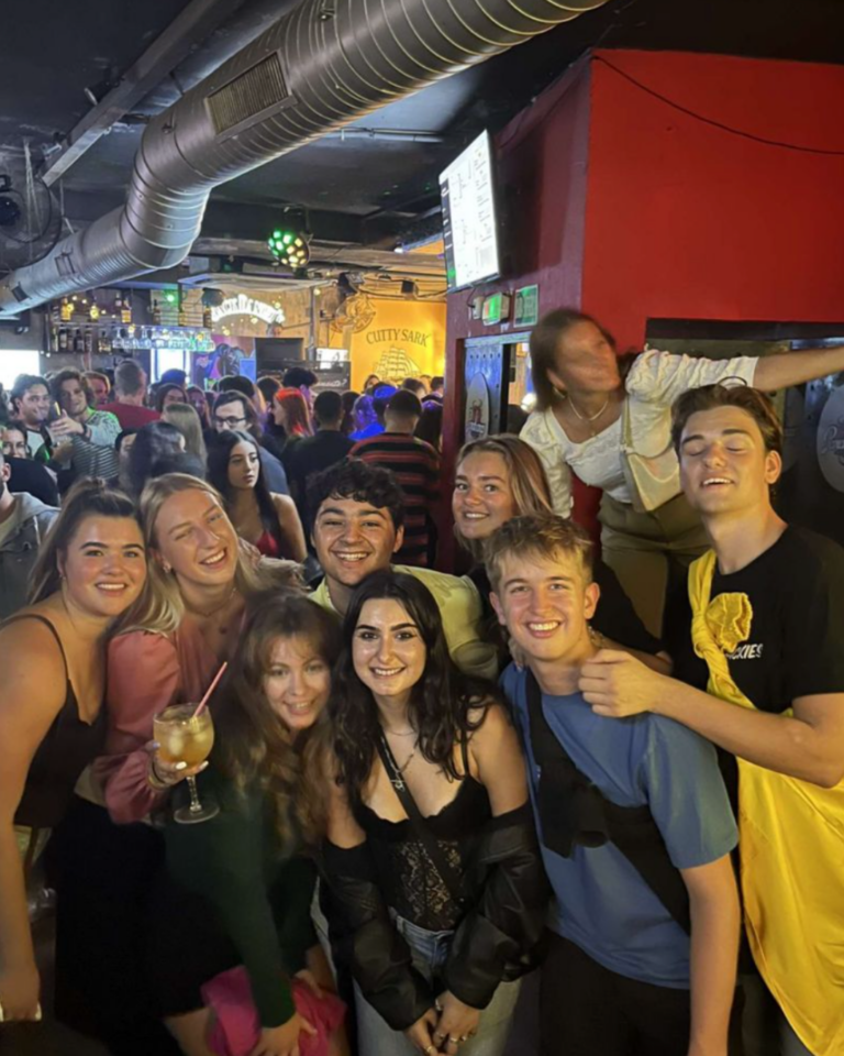 erasmus welcome party